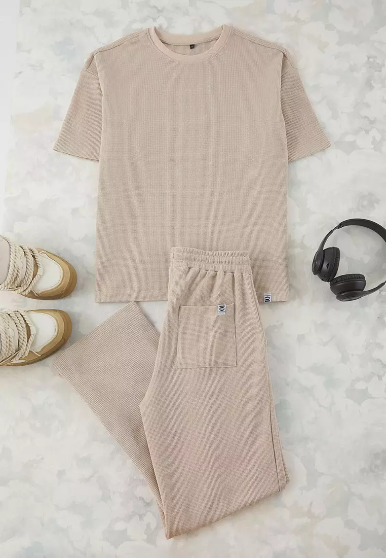 Beige Oversize/Wide Cut Textured Tracksuit Set Tmnss25Em00010