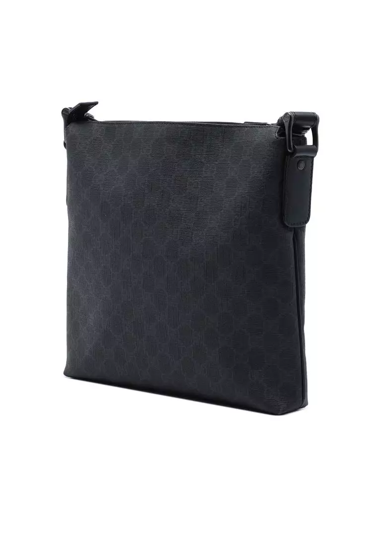 Pre-Loved Gucci Gg Supreme Crossbody