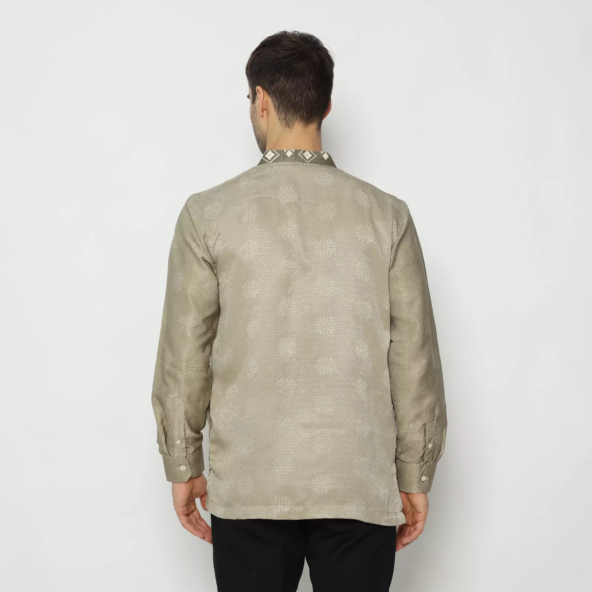 Platini Kemeja Koko Pria Lengan Panjang Katun 961304 BROWN