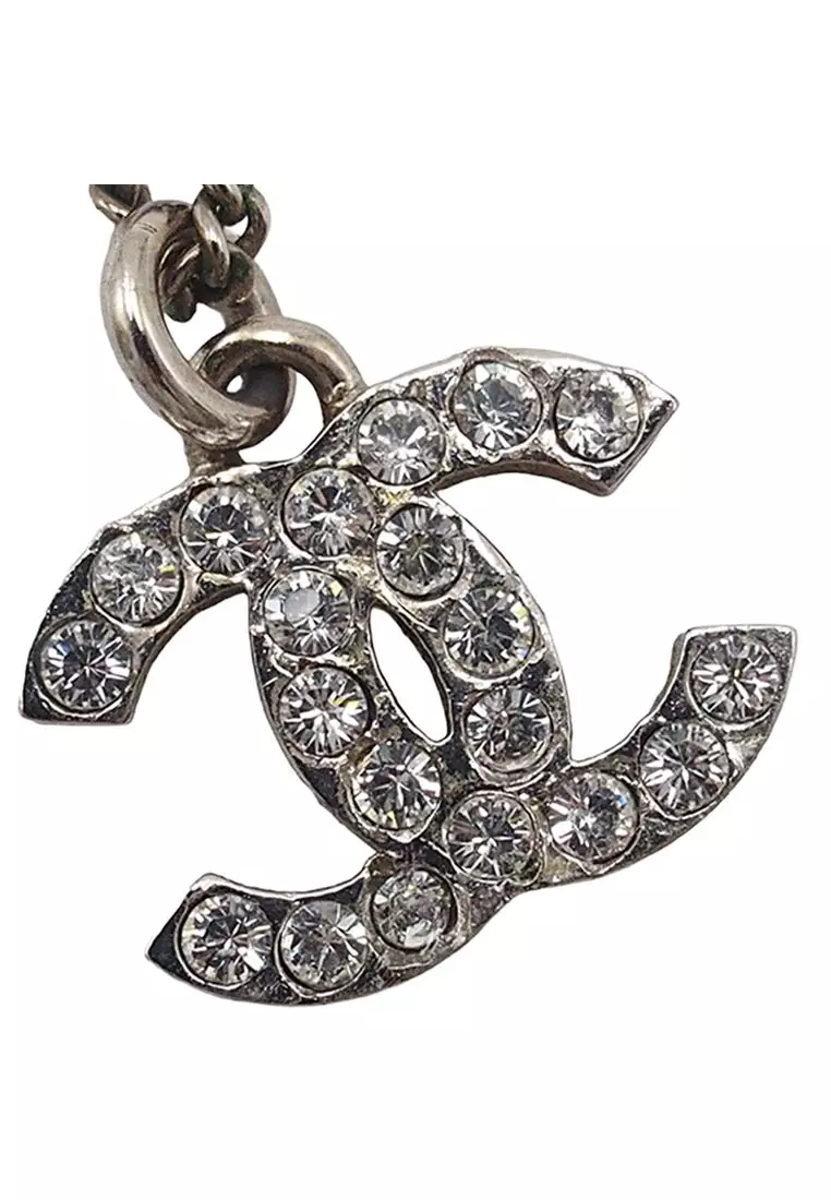 Pre-Loved Chanel Cc Silver Plated Rhinestone Pendant Necklace