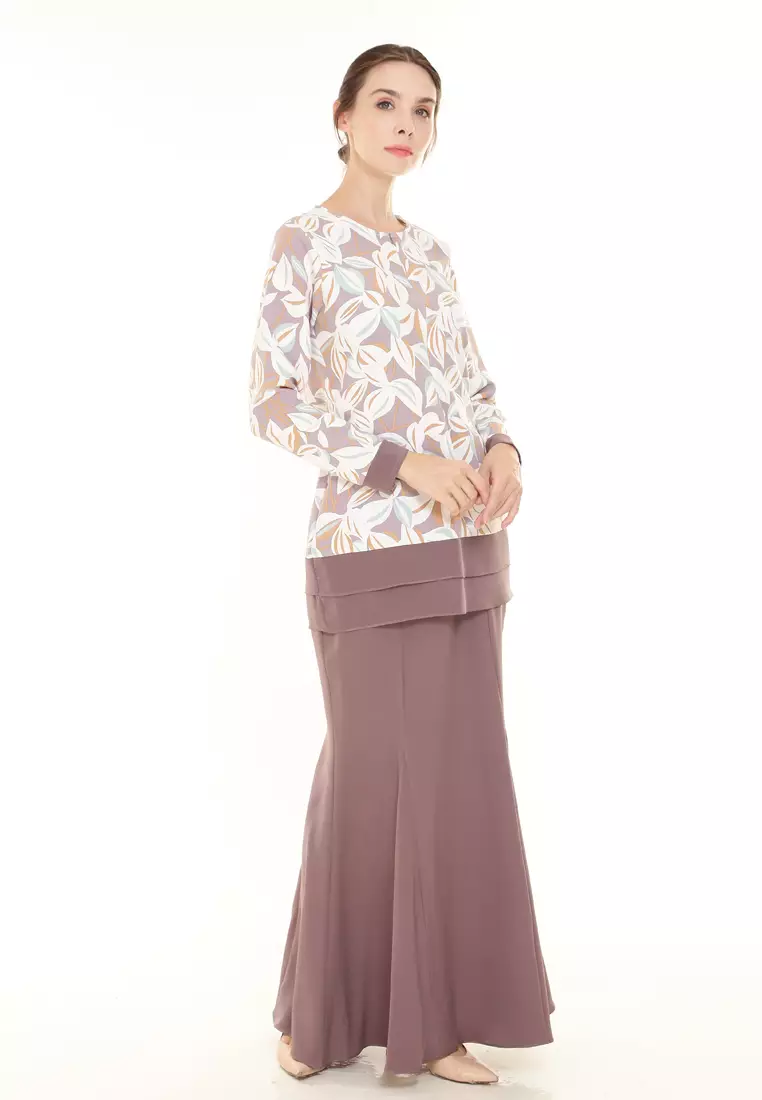 Ivy Kurung Modern layers Printed in Brown White Leaf
