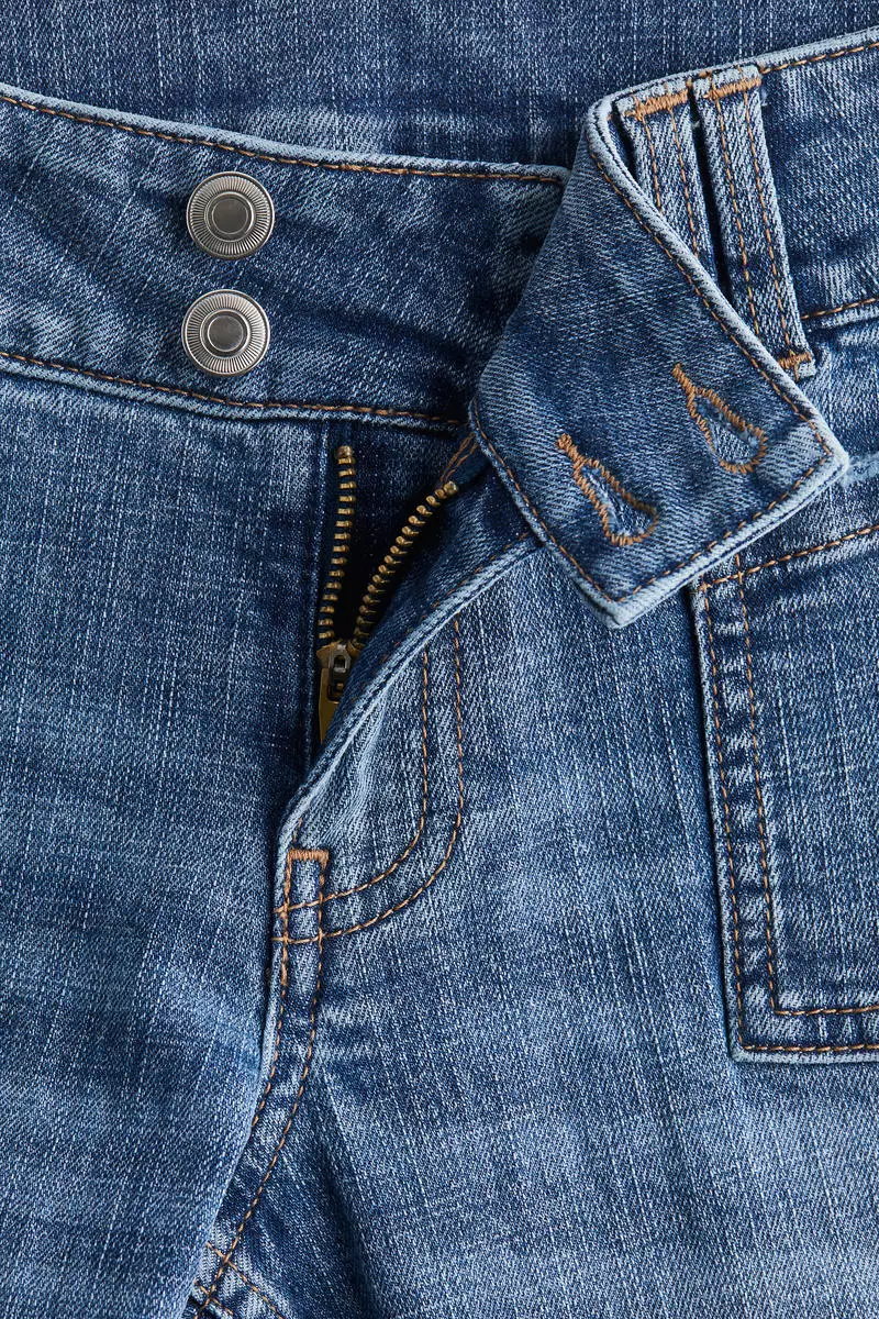 Flared Low Jeans