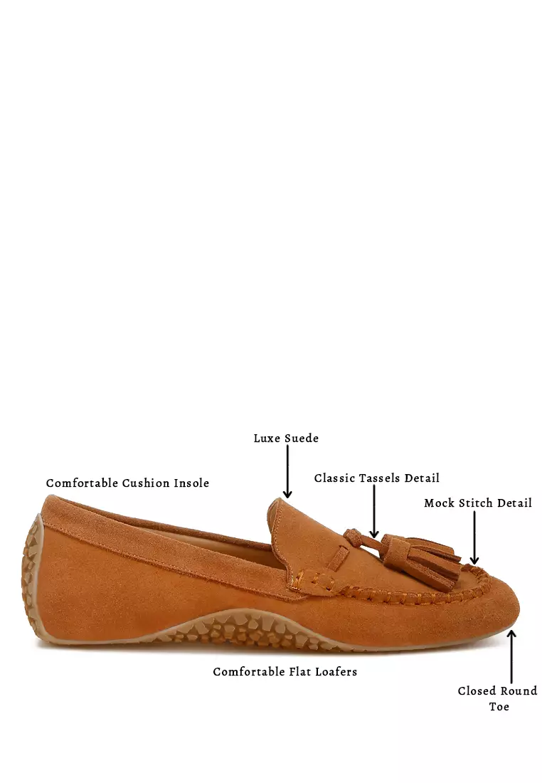 Sepatu Loafer Rumbai Ujung Bulat Suede Warna Coklat Muda