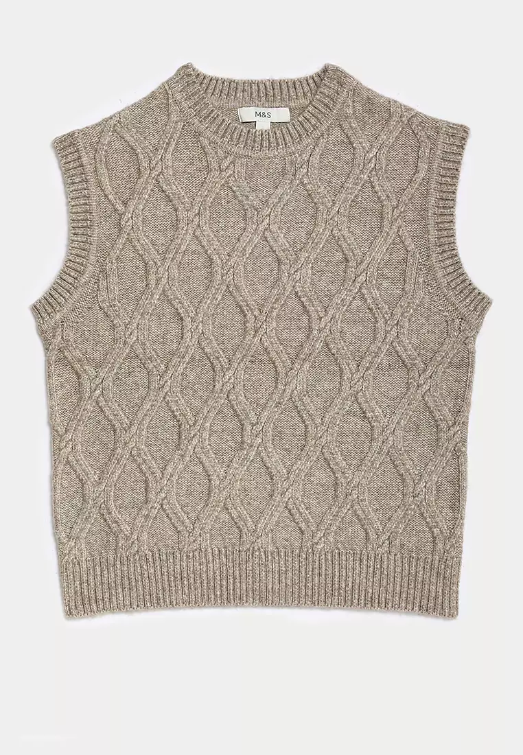 Cloud-Yarn Textured Knitted Vest