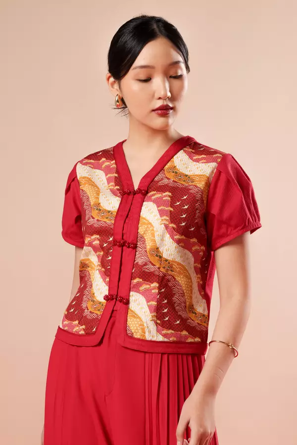 MINIMAL x Melvee - Liena - Printed V Neck Top - Red