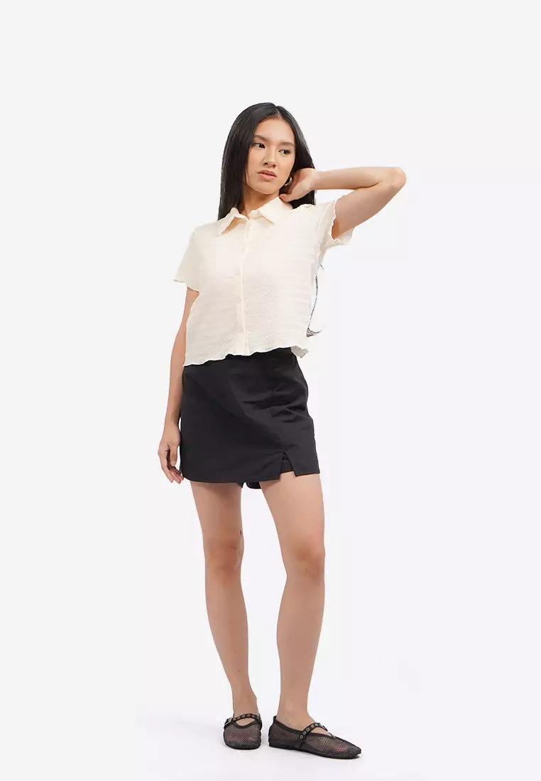 Short Sleeve Textured Crop Blouse