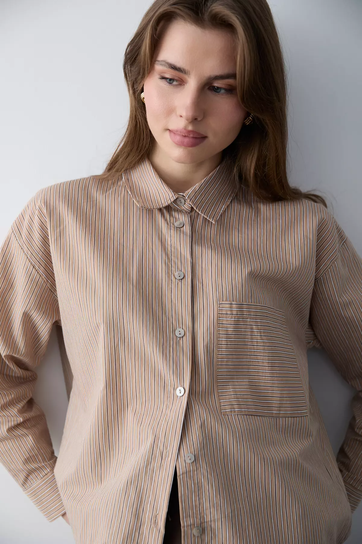 Brown Striped Woven Oversize Shirt Twoss26Go148