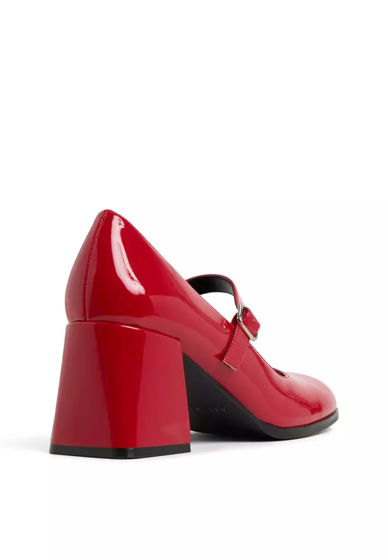 Adele Heels