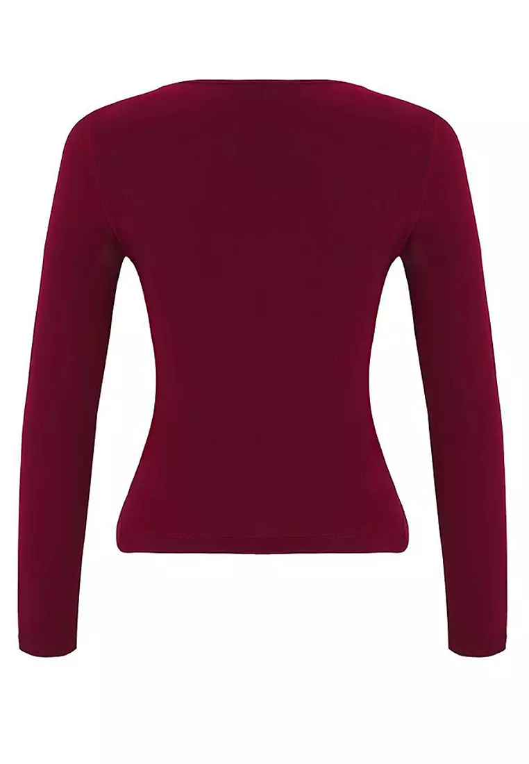 Accessory and Cut Out Detailed Blouse