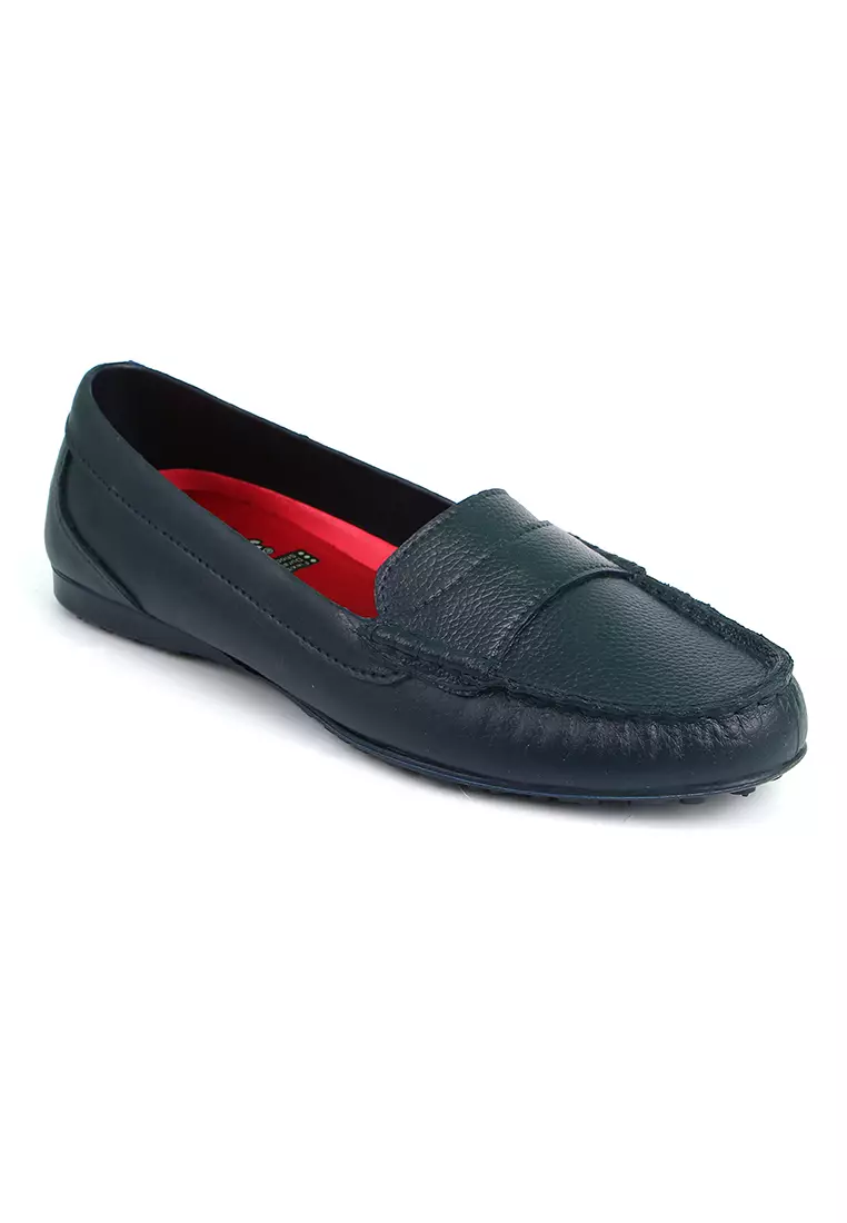 Discount on Easy Soft By World Balance  shoes - SKU: Carly Ladies Loafers Shoes