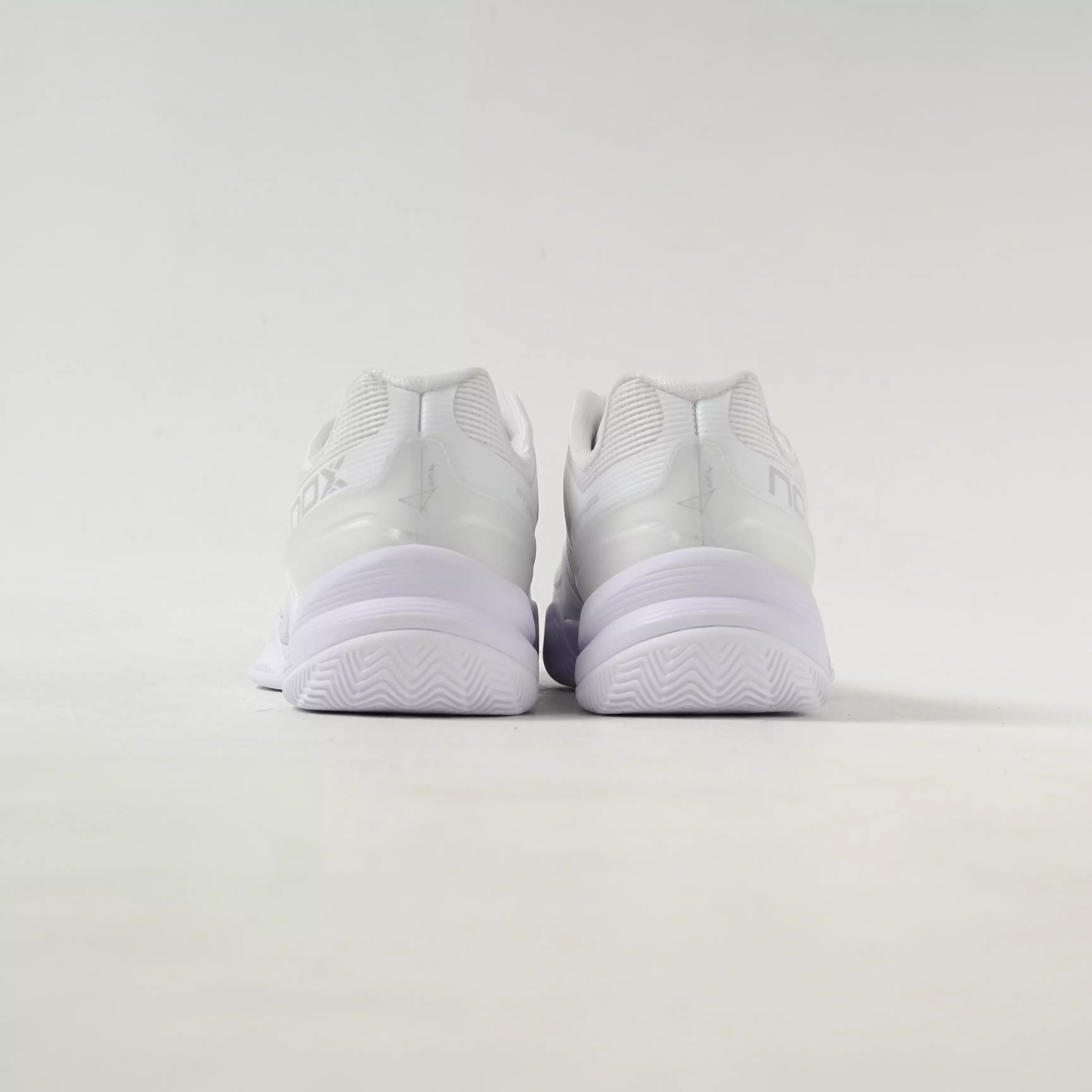 Sepatu NOX AT10 PRO GREY WHITE PADEL SNEAKER 100% ORIGINAL