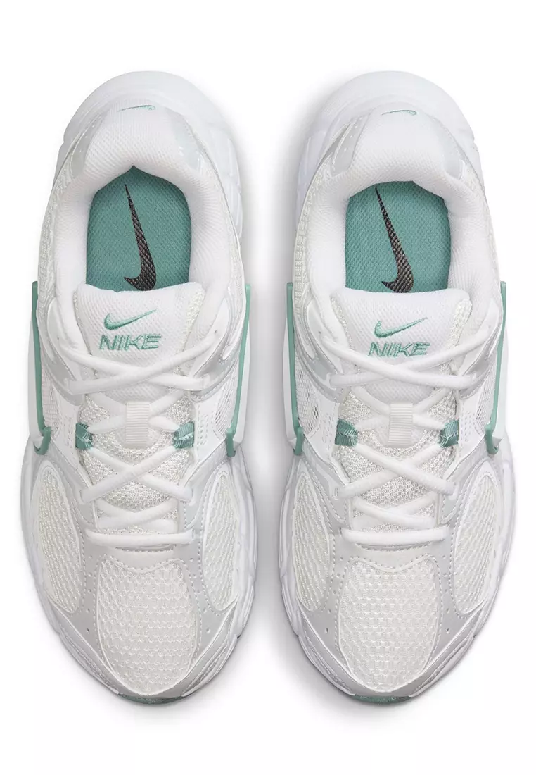 V5 RNR Women's Shoes