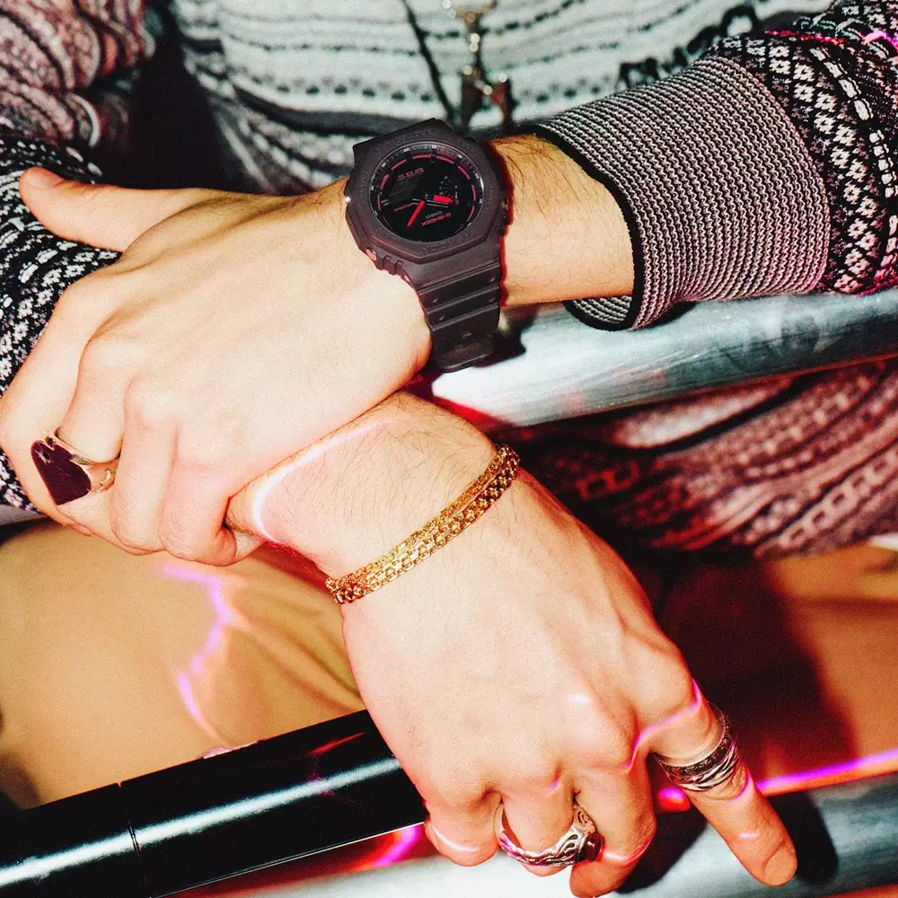 Casio G-SHOCK Jam Tangan Pria dengan format Analog Digital GA-2100K-5ADR