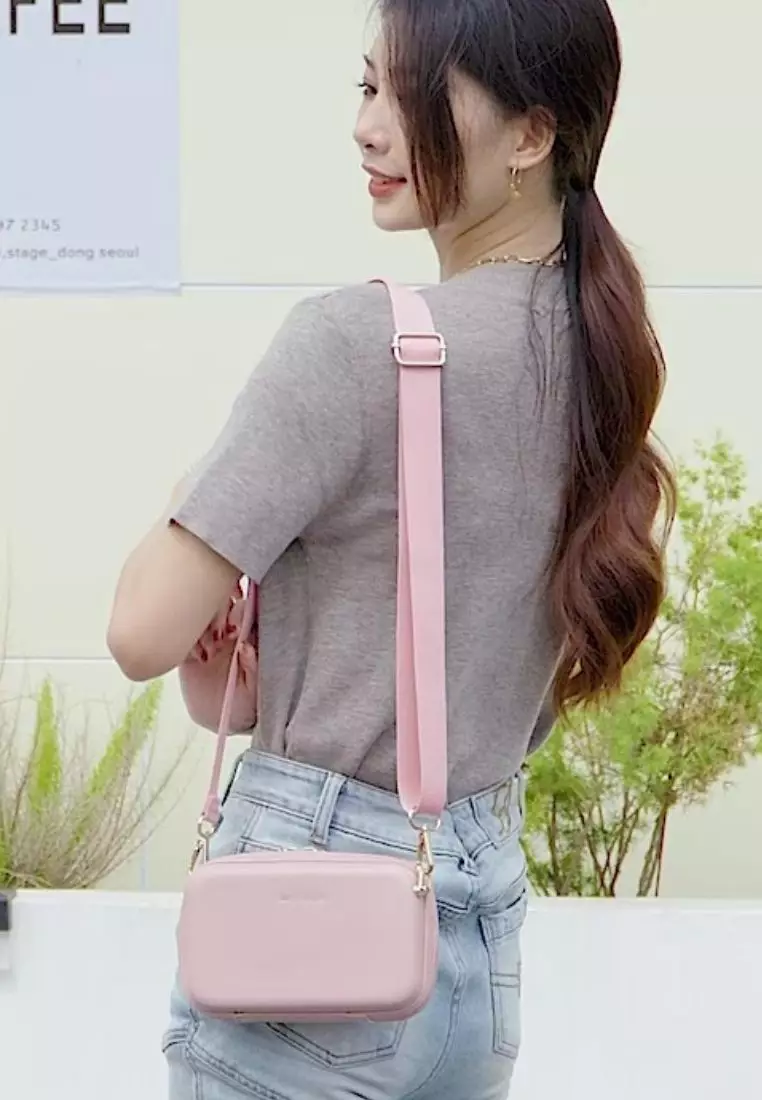 Women's Sling Bag / Crossbody Bag - Pink