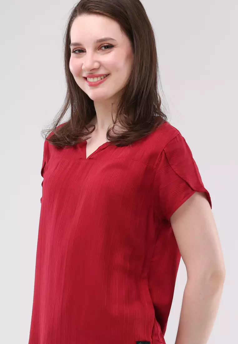 Textured Woven Short Sleeves Blouse