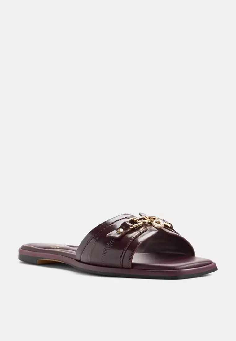 Alamassi Flat Sandals