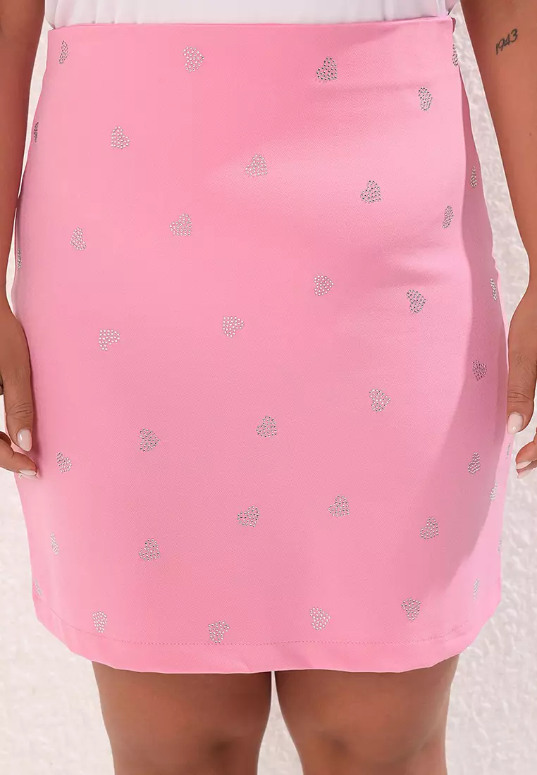 Pink Heart Patterned Stone Mini Woven Plus Size Skirt TBBSS25AZ00011