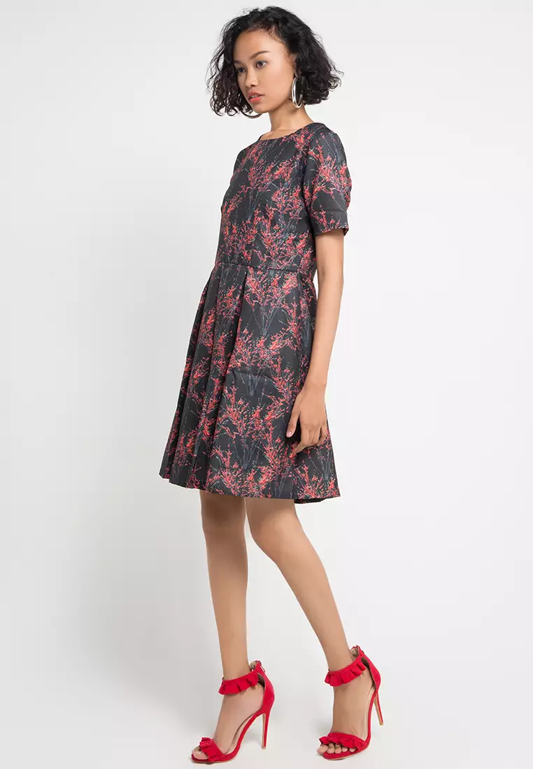 Jan Dress In Black Red Floral