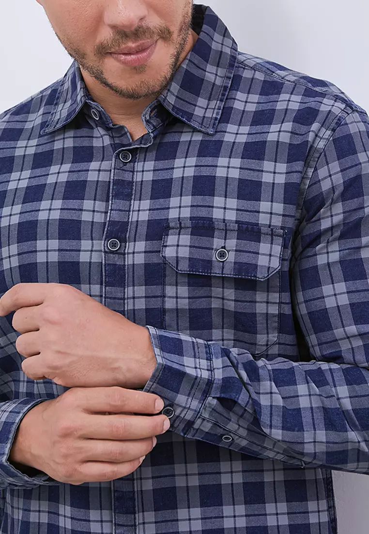 MANZONE - Kemeja Lengan Panjang Pria Jasper Modern Fit - Navy Warna Navy