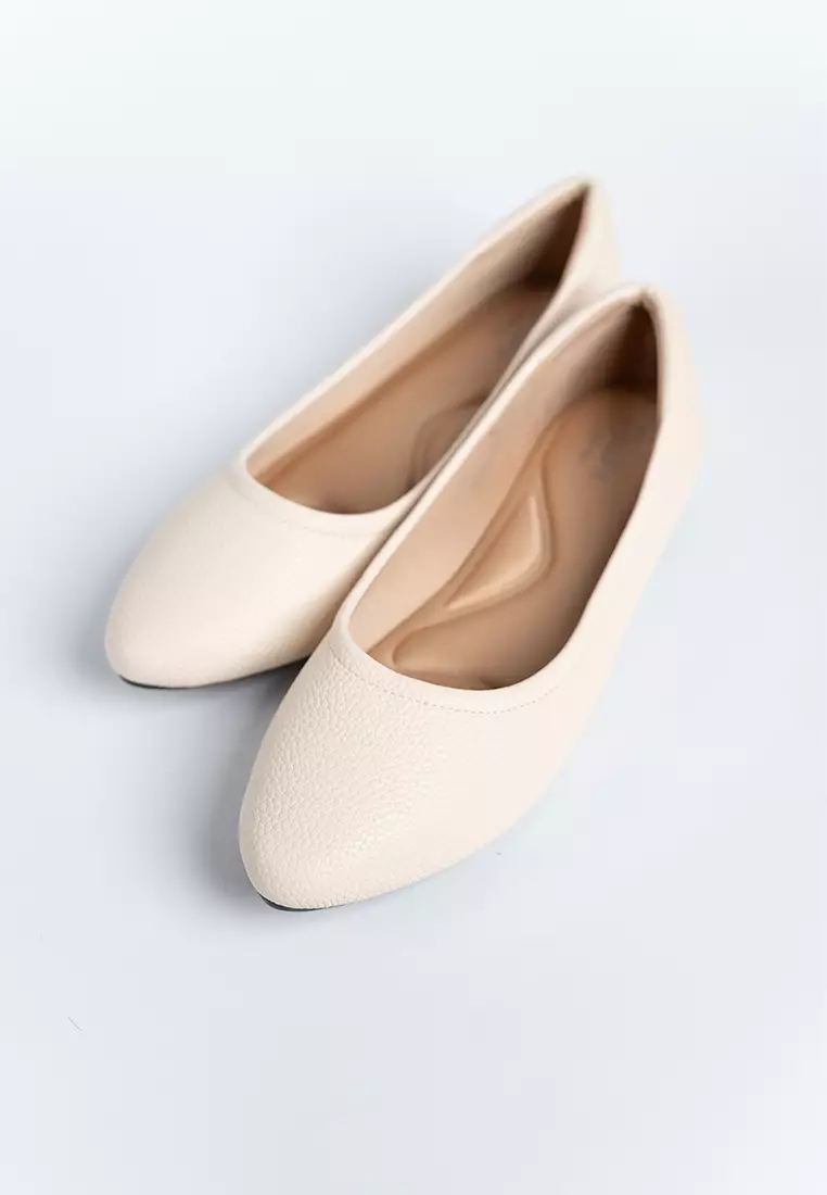 Benny Action Leather Flats