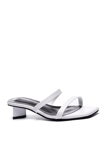 Twenty Eight Shoes white Modern Style Flat Sandals 865-5 66D5FSH8206FD3GS_1