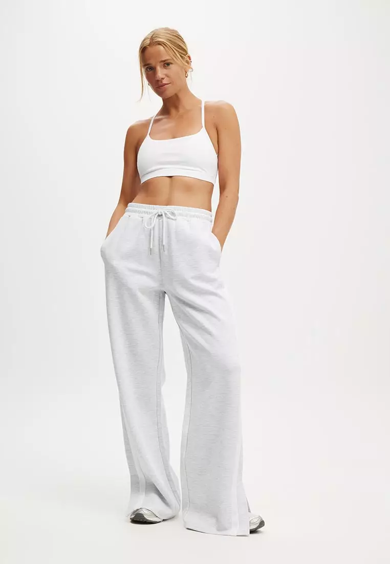 365 Keyhole Crop Bra