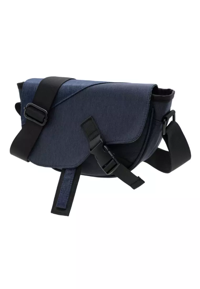 Euro Polo Men's Half Moon Crossbody Sling Bag EBK 40110