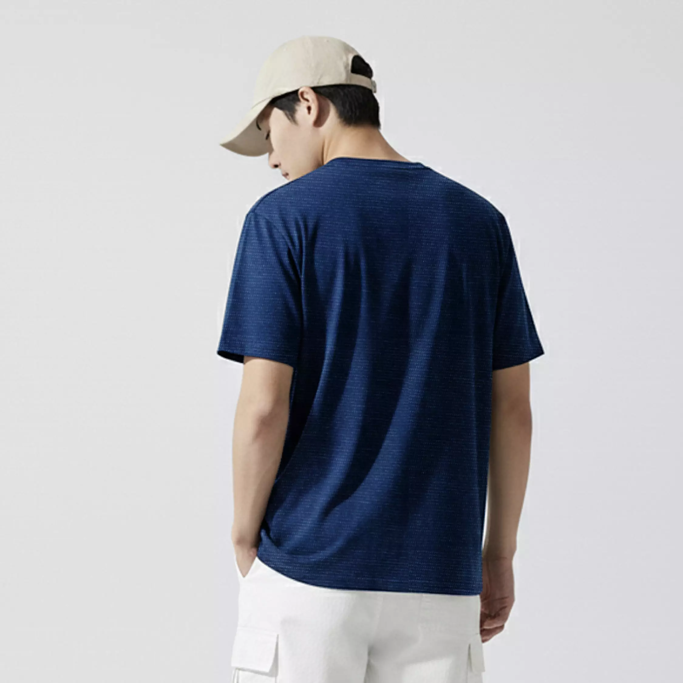 KALE ARTHUR REGULER NAVY T-shirt Reguler Cotton Viscose Asian Fit Warna