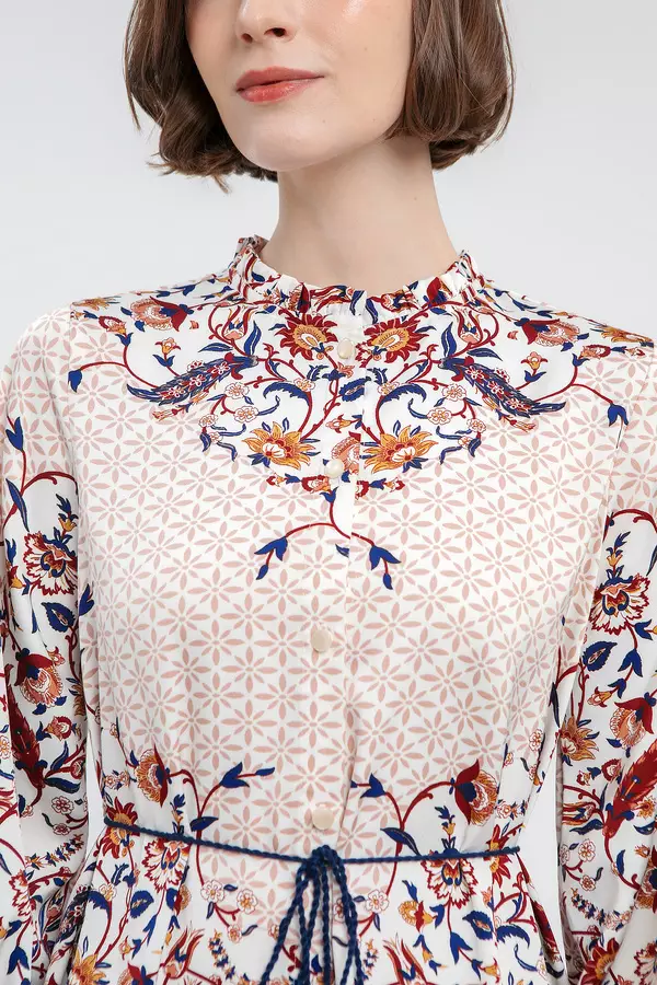 MINIMAL - Quibelle- Gamis Motif Bunga - Off White Colour Offwhite