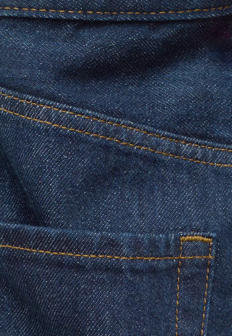 Barrel-Leg Jeans