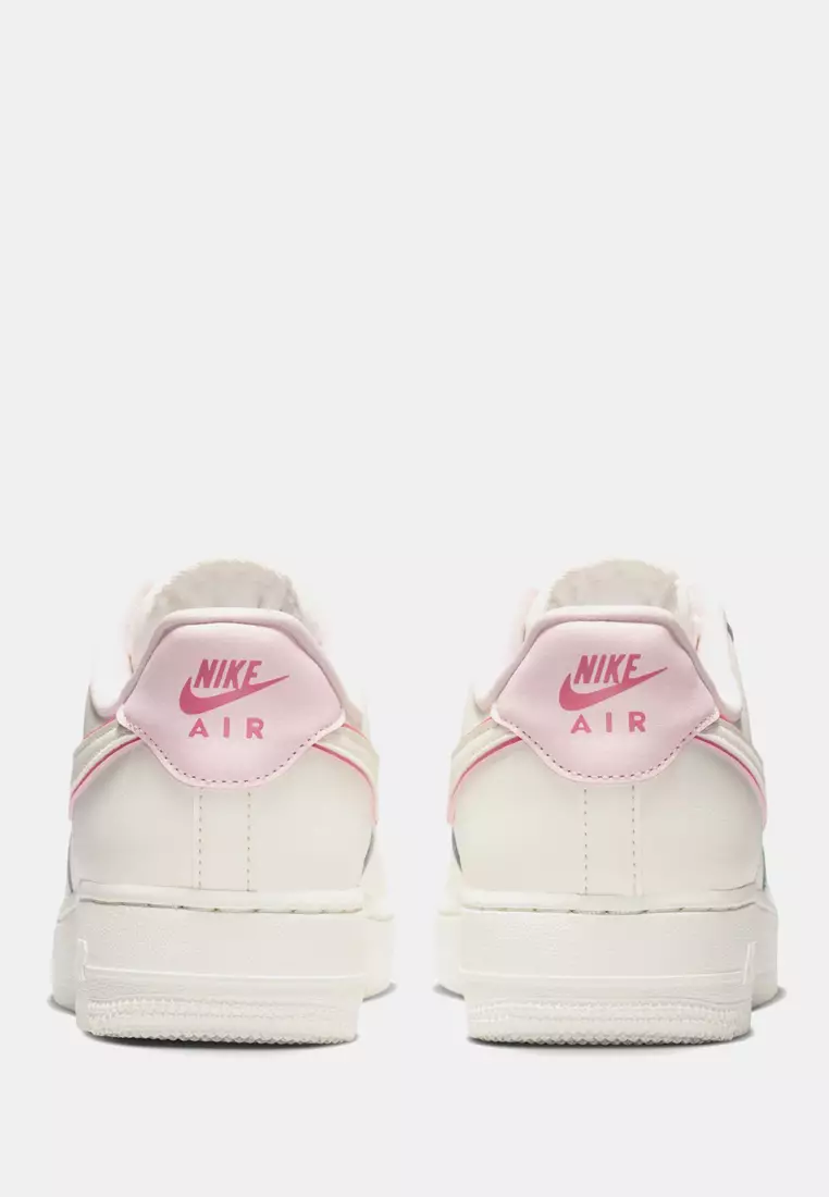 Air Force 1 '07 Essential Shoes