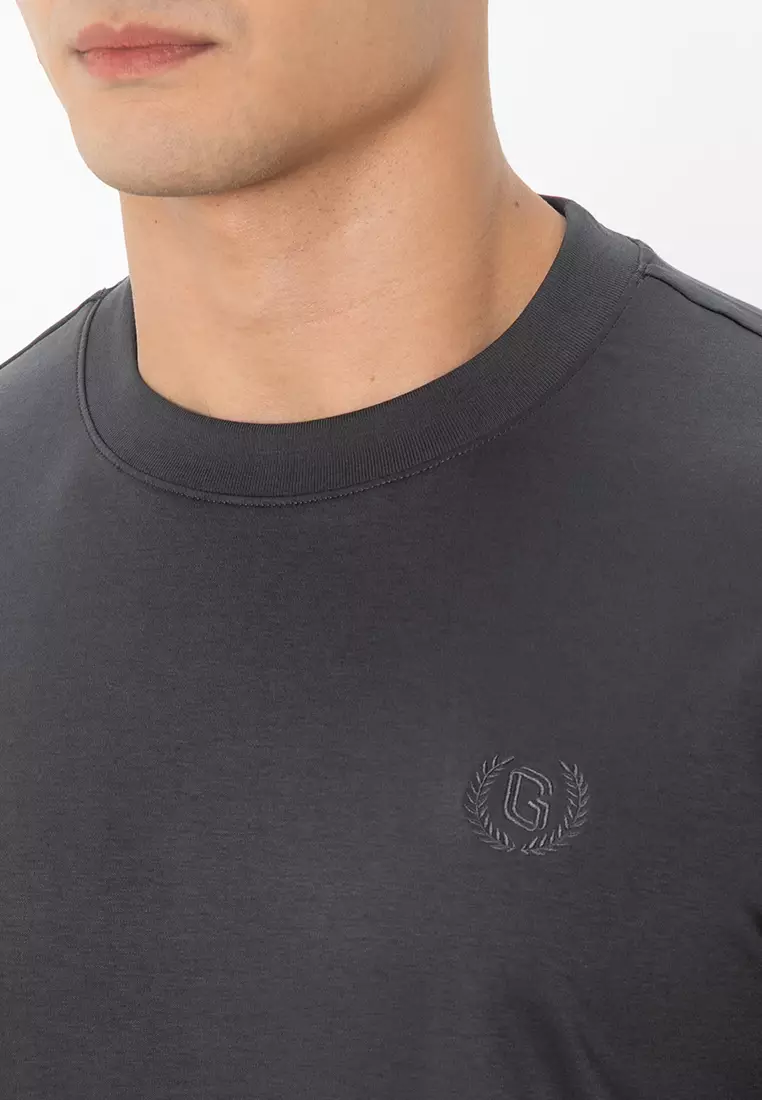 Men's Liquid Touch Short Sleeve Slim Embroidery Tee 01025802