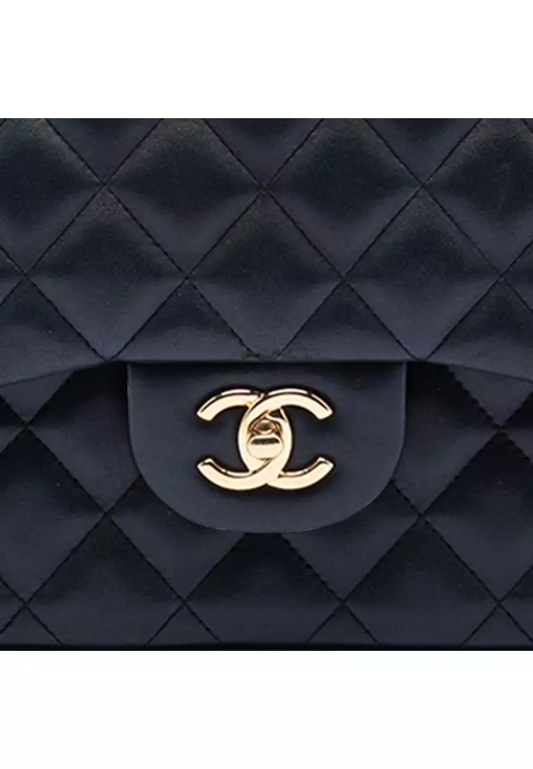 Pre-Loved Chanel Jumbo Classic Lambskin Double Flap