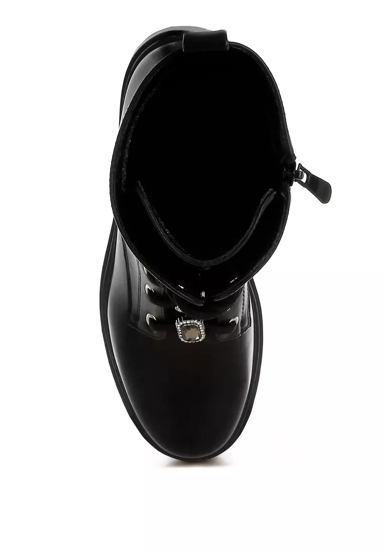 Sepatu bot tebal berhiaskan berlian imitasi berwarna hitam