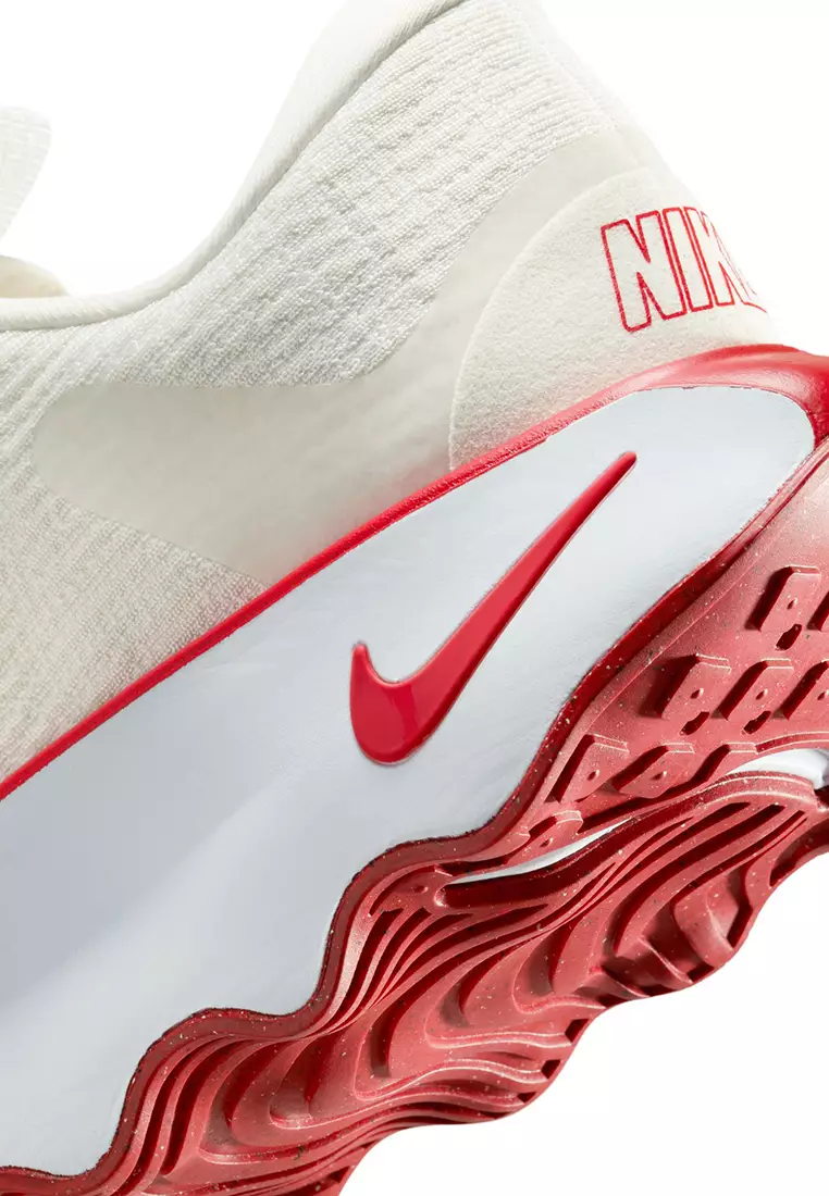 Motiva Walking Shoes