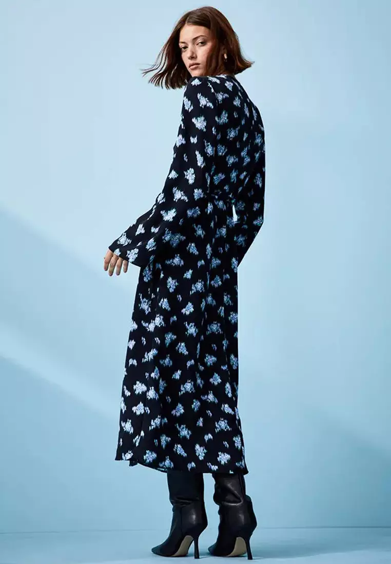 H&m crepe 2025 maxi dress