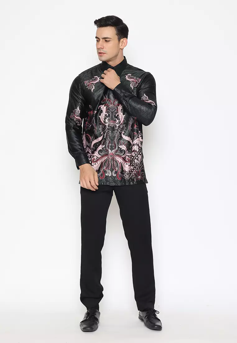 AKSA BATIK PRIA KEMEJA PANJANG SEMI SUTRA EMRAN ELMEERA
