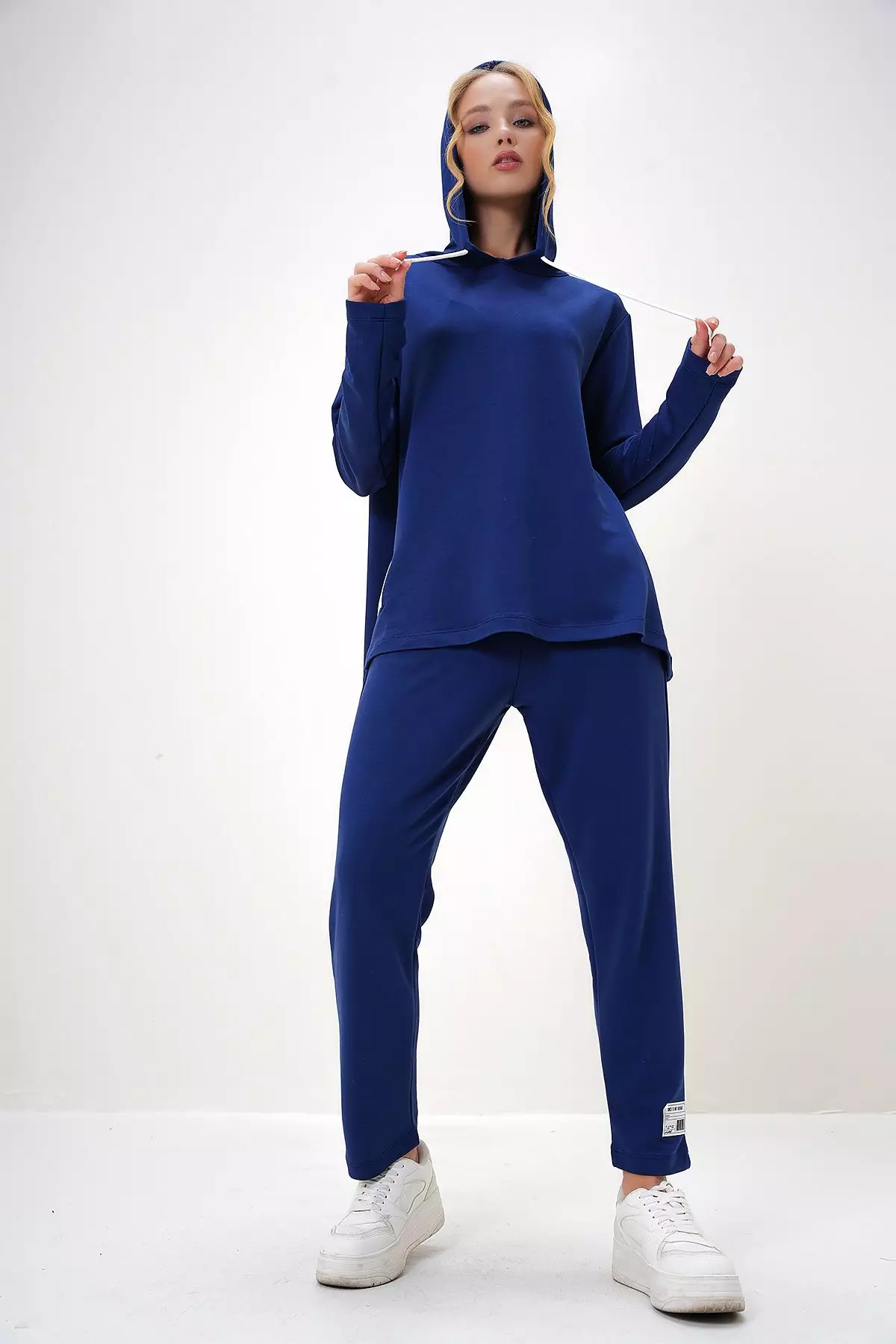 Women's Saxe Emblem Detailed Hooded Two Yarn Tracksuit