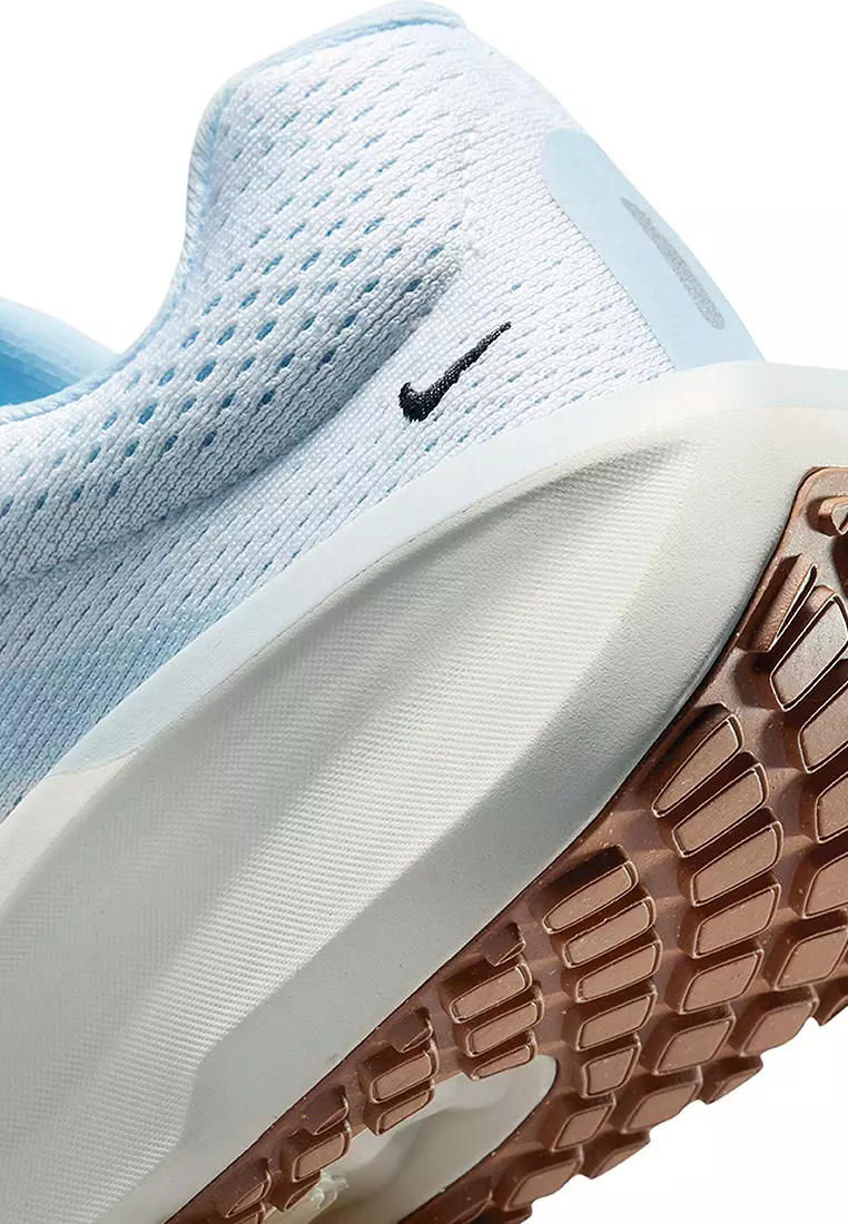 Winflo 11 Road Running Shoes