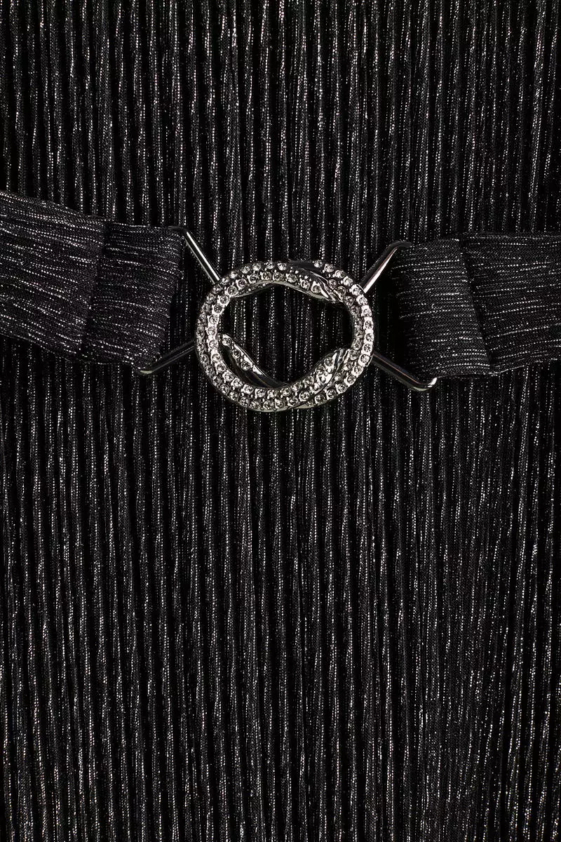 Shoulder-pad plissé dress