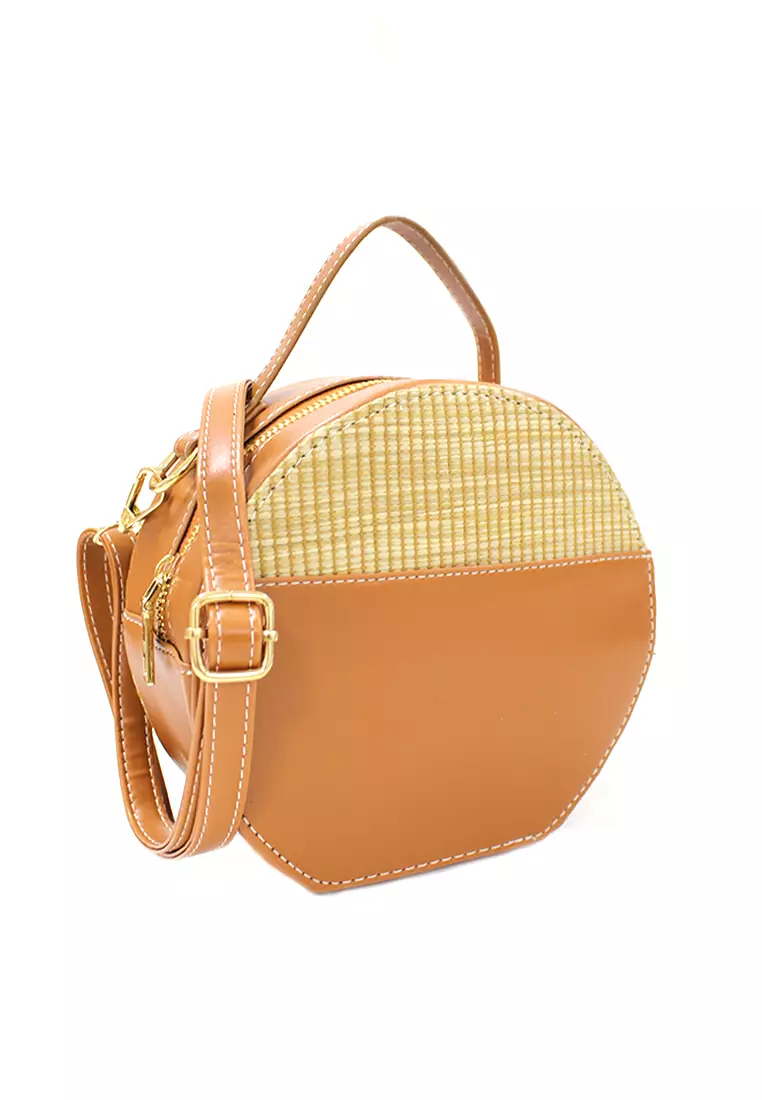 Round rattan sling bag clearance