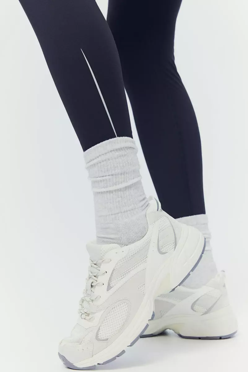 Warm running leggings with DryMove™