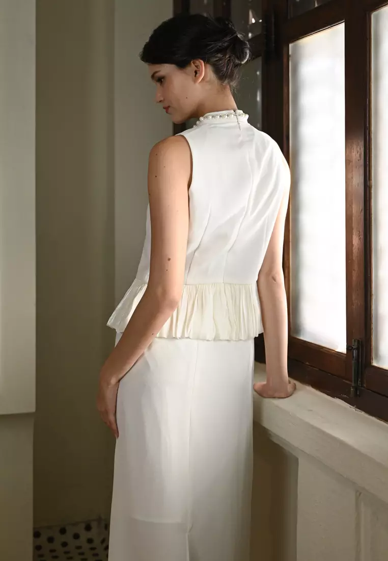 高领珍珠设计套装