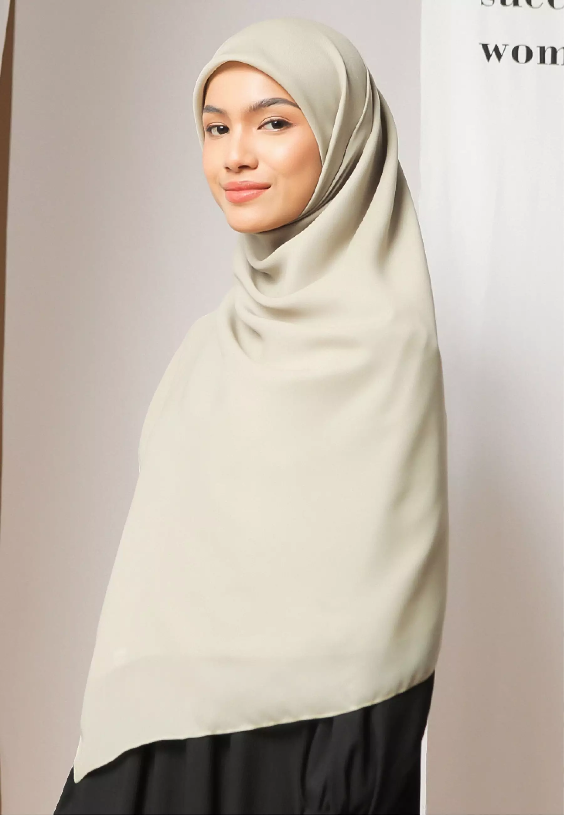 Polly Cotton Square Syari Soft Matcha (Hijab Segiempat Bella Square)