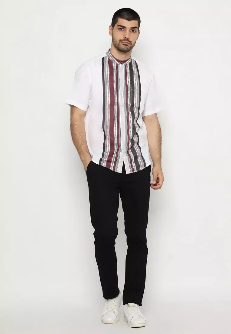 POLICE Kemeja Koko Border Putih Regular Fit Pria