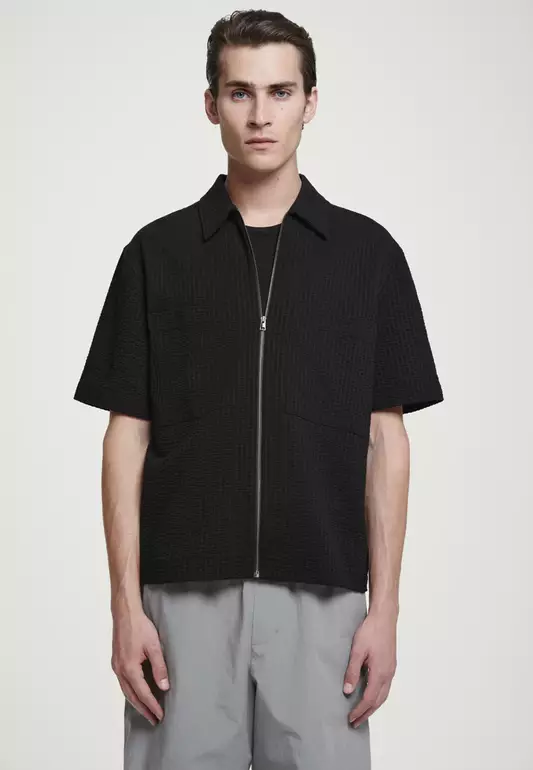 Seersucker Zip-Up Shirt
