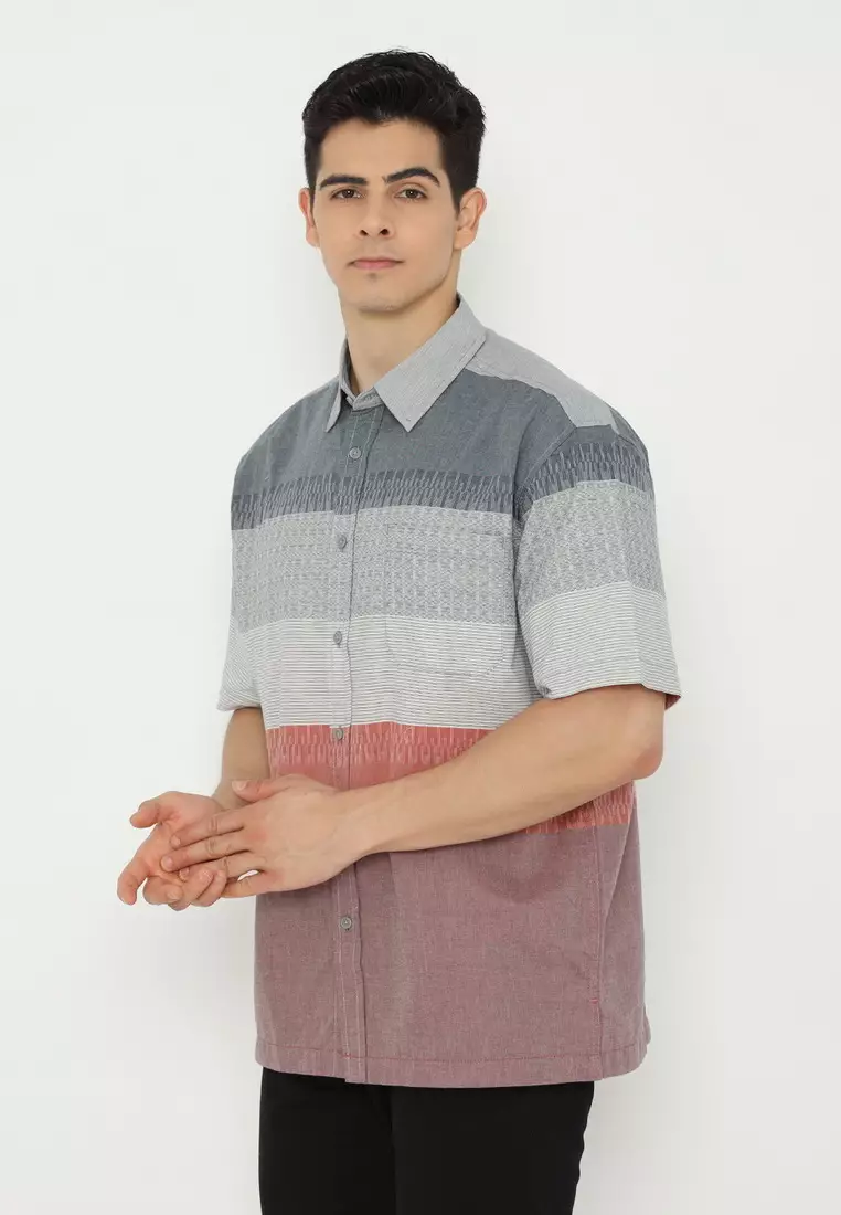 POLICE Kemeja Border Printing Regular Fit Pria