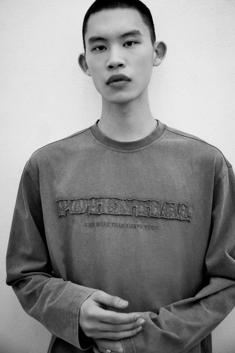 Loose Fit Long-sleeved T-shirt