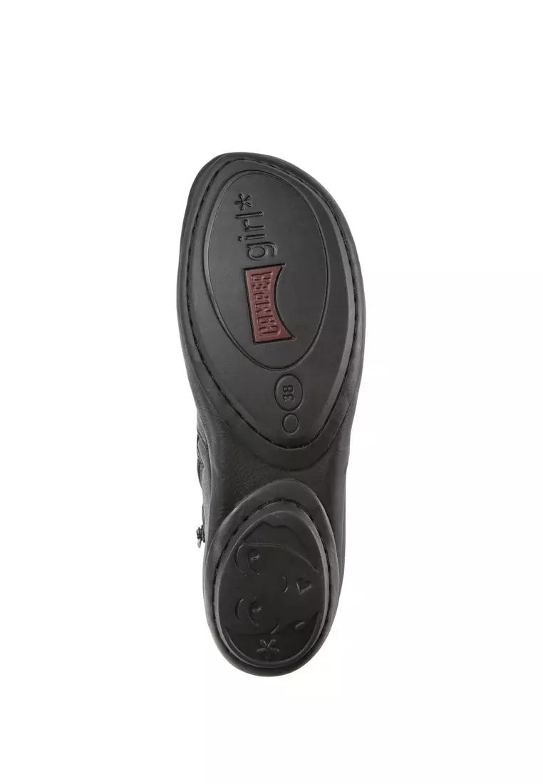 Buy Camper CAMPER Women Chelsea Bootie RIGHT NINA black K400313