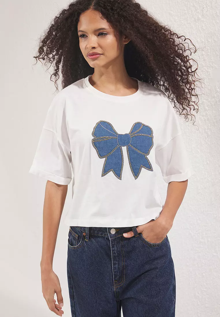 White Bow Embroidered Regular/Normal Pattern Crop Knit T-Shirt TWOSS25TS00132